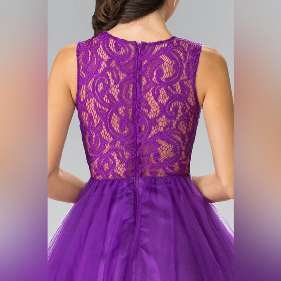 💜Beautiful Homecoming Dress💜 - Picture 8 of 9